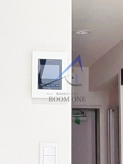 ＳＬＳＧ荒川町屋のセキュリティ|モニター付きインターホンです。