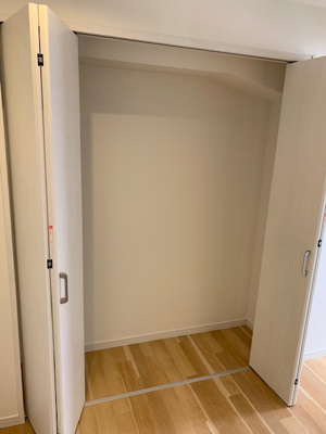 【収納】 | ダイアパレス上落合 | 洋室のクローゼットになります。