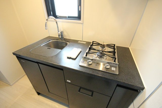 別部屋参考写真（コンロ数も異なります）