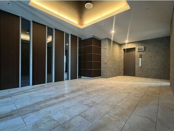 CRESTTAPP野田のロビー