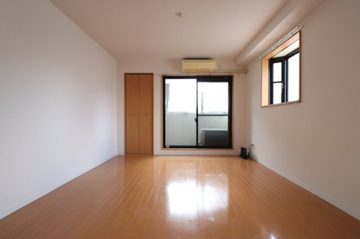 【寝室】 | ローランつるみ