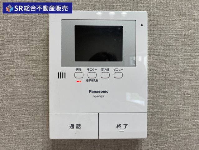 稲葉1丁目中古戸建の洋室|全室2面採光で日中は電気なしでも室内が明るいです♪