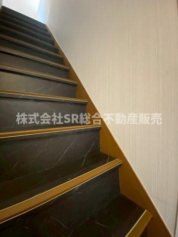 稲葉1丁目中古戸建の内装|当日予約も大歓迎です！土日祝、雨の日やお子様連れのお客様の送迎も可能ですのでお気になさらずお問合せ下さい。お仕事終わりのお時間にも柔軟に対応致しますのでお気軽にお申し付け下さいませ。