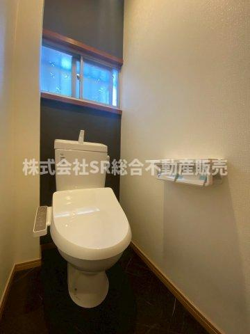 稲葉1丁目中古戸建のトイレ|温水洗浄便座もございます♪