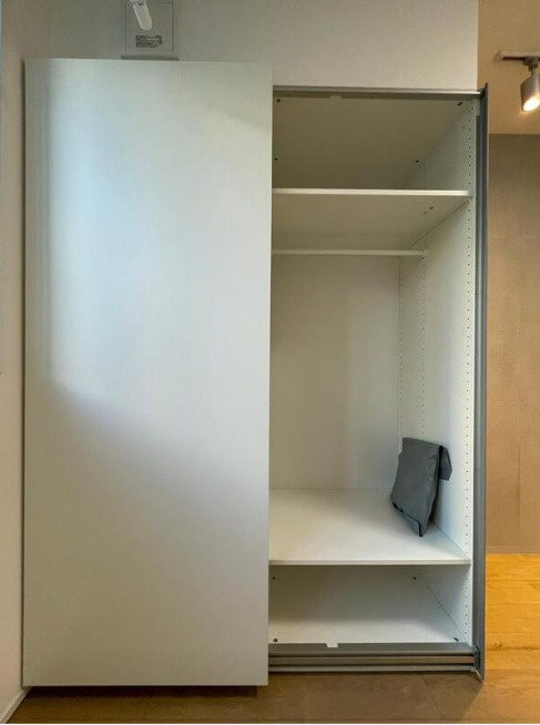 LUMIEC un SAKURASHINMACHI NORTH　顔認証マンション　ペット相談　角部屋の収納