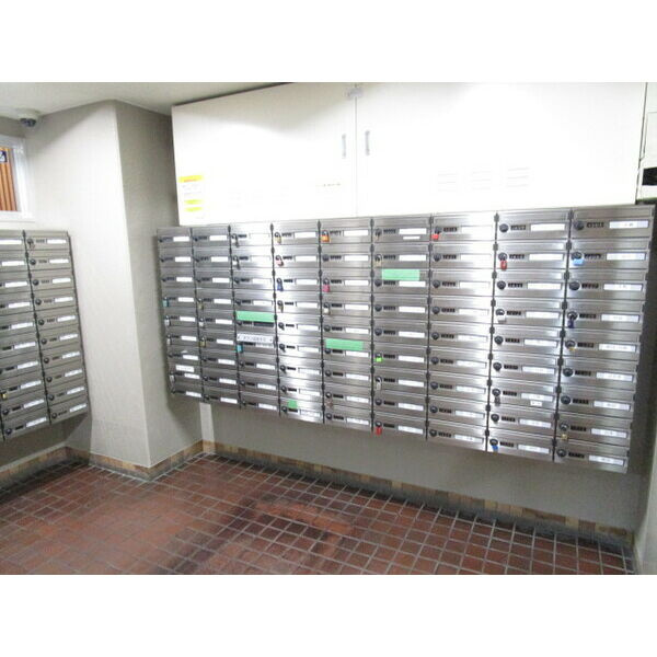 ファミールハイツ北大阪1号棟のその他共用部分