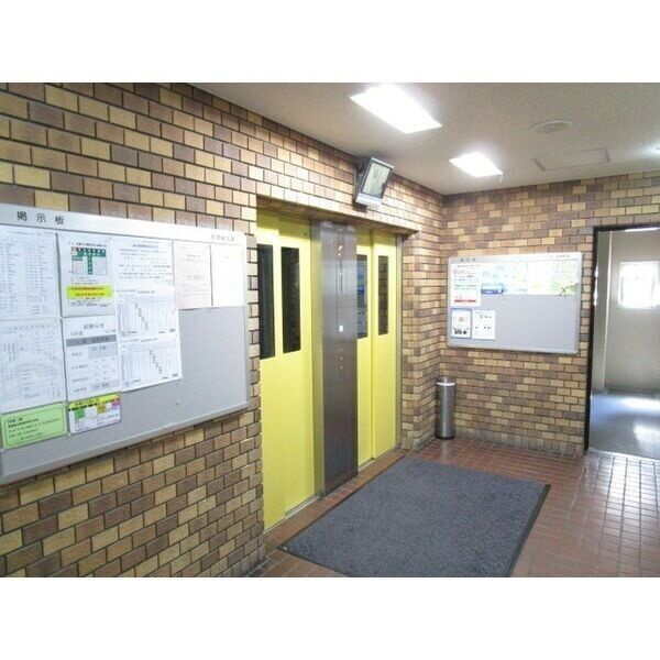 ファミールハイツ北大阪1号棟のその他共用部分