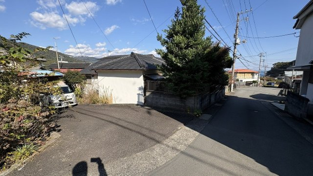 【前面道路含む現地写真】 | 熱海市下多賀　売り戸建て