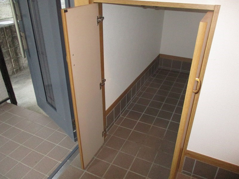 高柳貸家 Bの収納