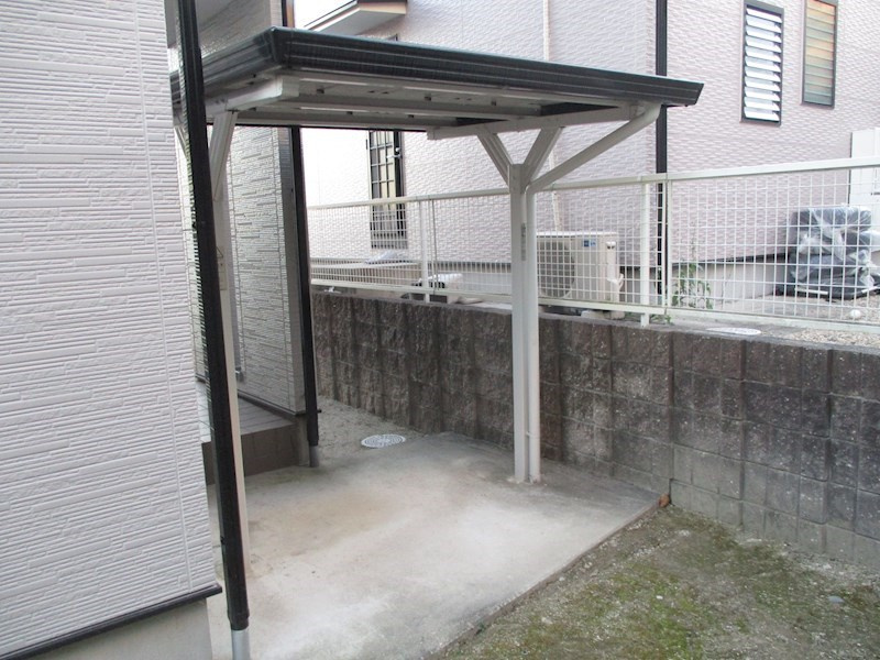 高柳貸家 Bの外観