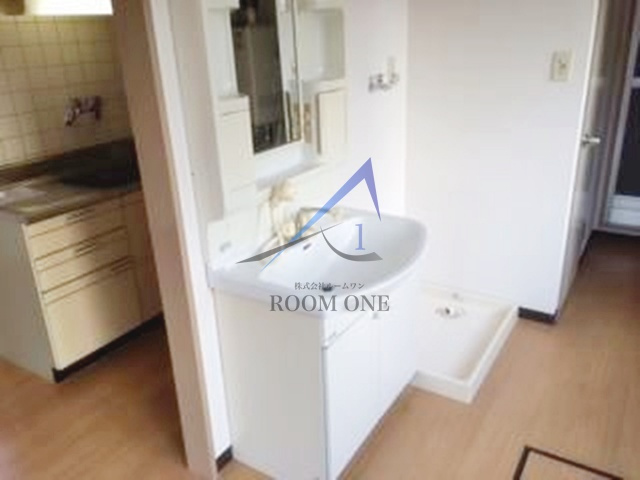 スガヤビルの洗面所|洗面台です。