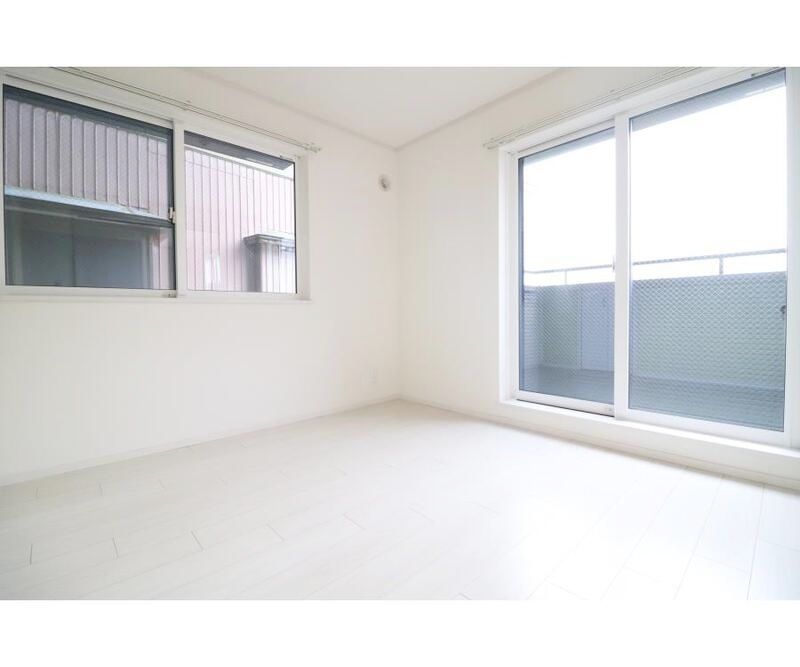 グレイスの居間・リビング|2面採光の明るい室内