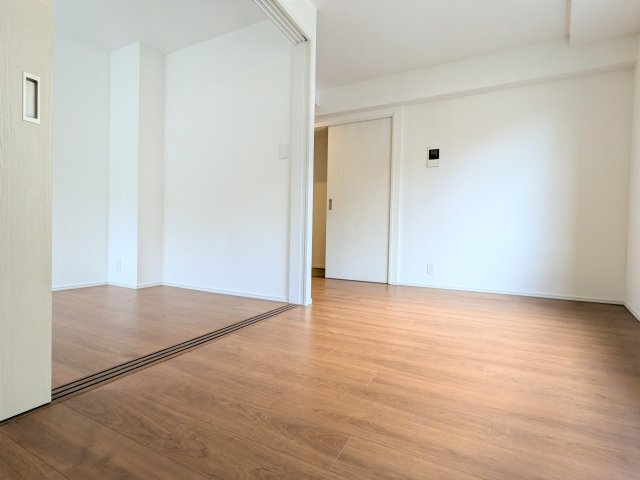 エルファーロ大塚Ⅳの居間・リビング