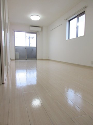 【居間・リビング】 | サンフォレスタ西古松