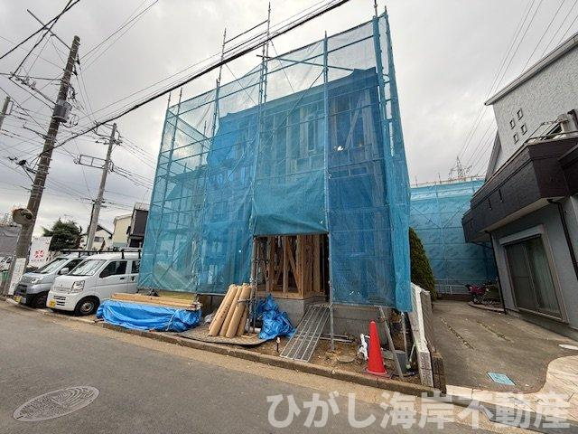 茅ヶ崎市香川1丁目　新築戸建　全２棟の外観|12月7日撮影　建築中　現地外観
