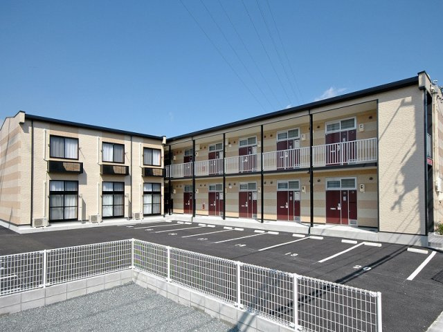 レオパレスＴＳＵＧＩＭＵＲＡの外観