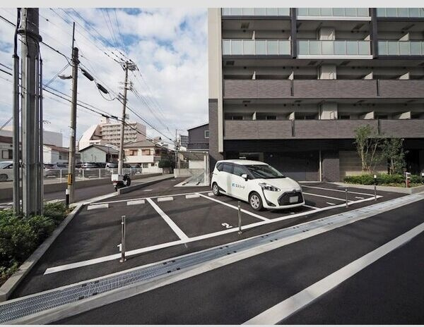 エスリード ザ・イーストレジデンス大阪城の駐車場