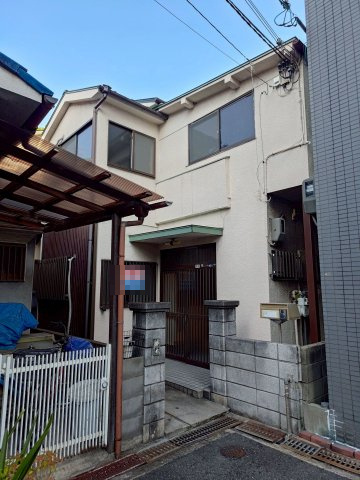 一津屋1丁目貸家