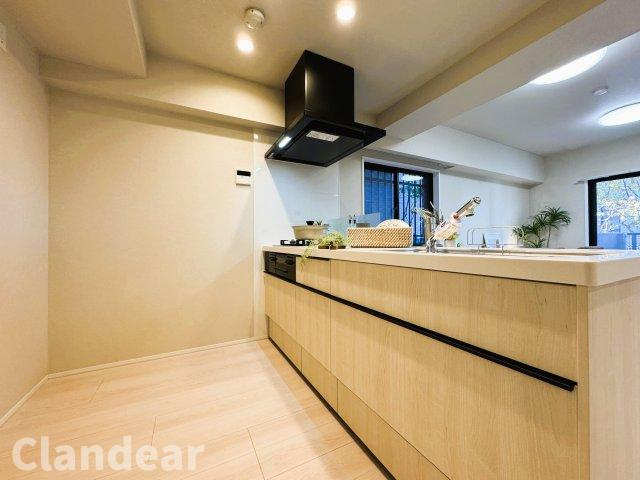 アルシェ西新井のキッチン|ドキドキの新生活も、安心してスタート。ぴったりの住まいを見つけませんか？クランディアが一緒に住まい選びをサポートします‼　まずは、お気軽にお問合せください　＃クランディア