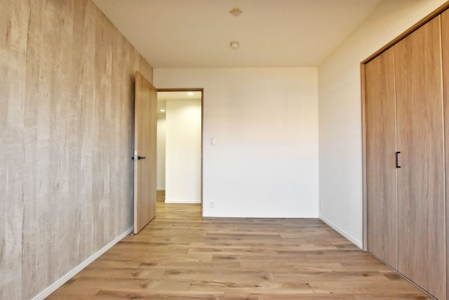 ソルディオ武庫之荘本町の洋室|全居室に収納が付いているため、各部屋に必要なものを収納いただけます。整った状態を保ちやすいお家です。