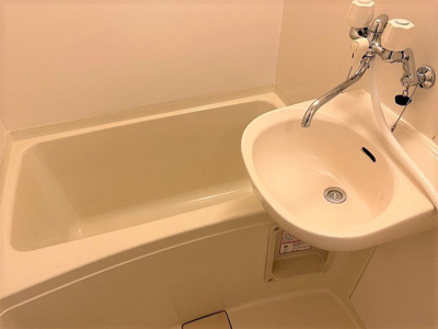 【浴室】 | レオパレス中井町２