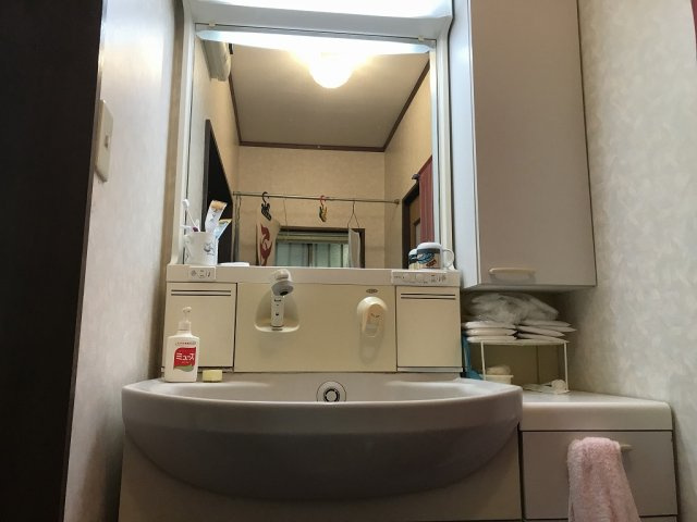 下田市　横川の独立洗面台