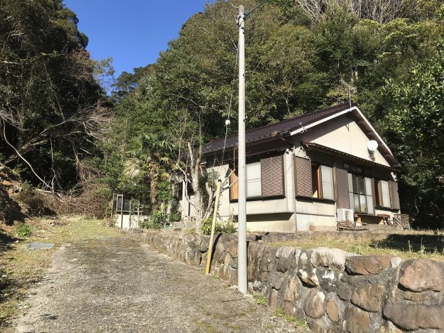 下田市　横川の前面道路含む現地写真