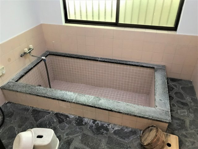 下田市　横川の浴室