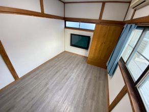 【洋室】 | 会社寮・事務所利用可！駐車12台OKの大型戸建て