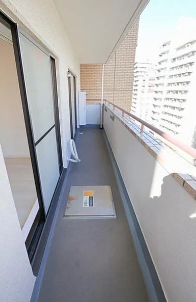 【バルコニー】