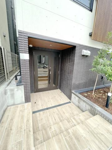 【エントランス】THE PALMS大島 