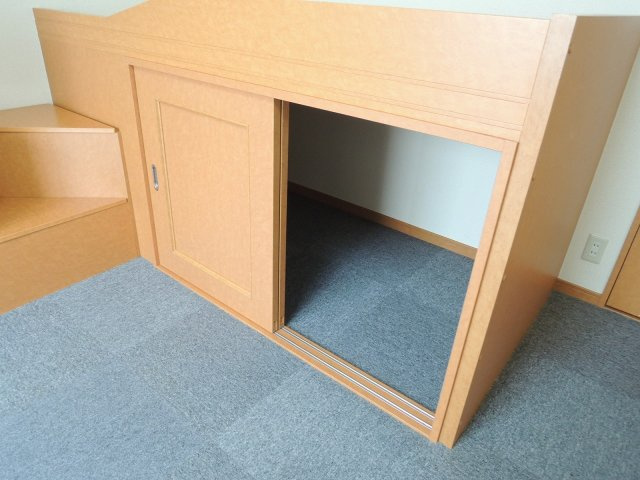 レオパレスセントラル南４条Ａの内装