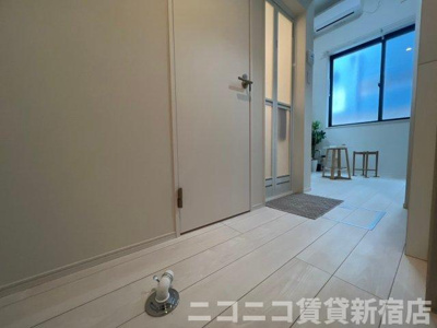 【玄関】 | ハーモニーテラス赤羽西 | 別号室イメージの為、現状を優先致します。