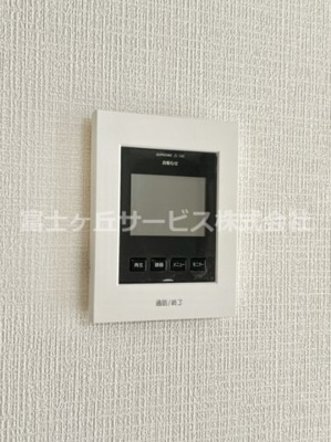 【セキュリティ】 | 沼津市大岡 33期 新築一戸建て 1号棟 | TVモニター付きインターフォンです