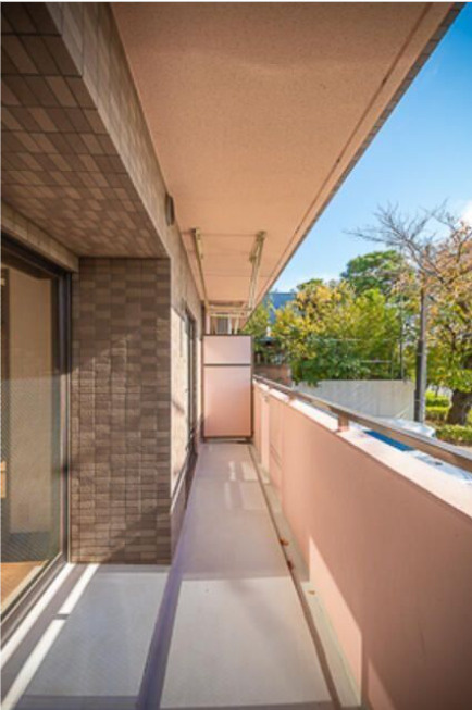 プレール玉川　アップライトピアノ可　オートロック　ファミリー向けのバルコニー