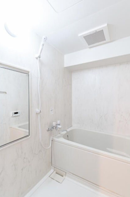 プレール玉川　アップライトピアノ可　オートロック　ファミリー向けの浴室