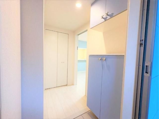 スカイハイ・ウィッシュの玄関