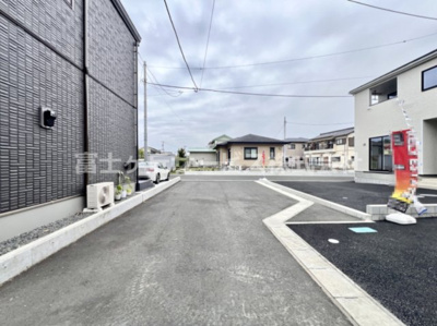 【前面道路含む現地写真】 | 沼津市大岡 33期 新築一戸建て 2号棟 | 前面道路含む現地写真です