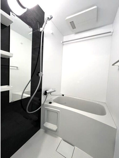 Ｓ－ＲＥＳＩＤＥＮＣＥ野並駅前ｂｒｏａｄの浴室