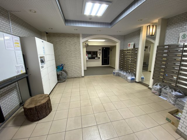 清瀬グリーンマンションのエントランス