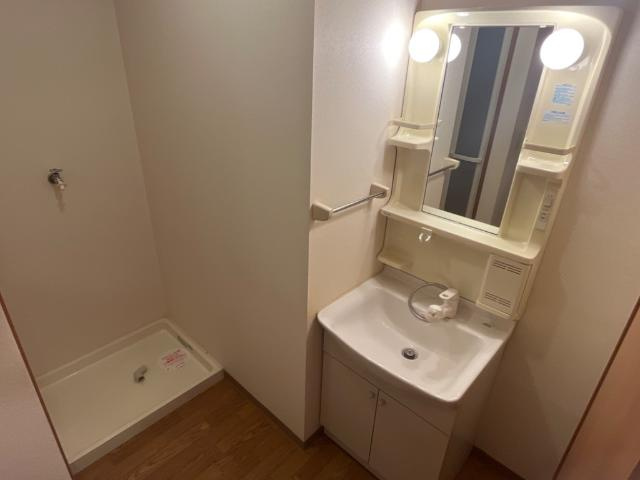 フォレスト高間の洗面所|洗面