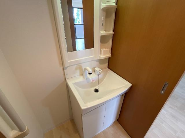 サニーヒル神ノ倉Ⅱの洗面所|洗髪洗面化粧台