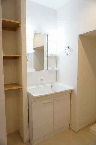 ル・リアンⅡ　Ｗｅｓｔの洗面所