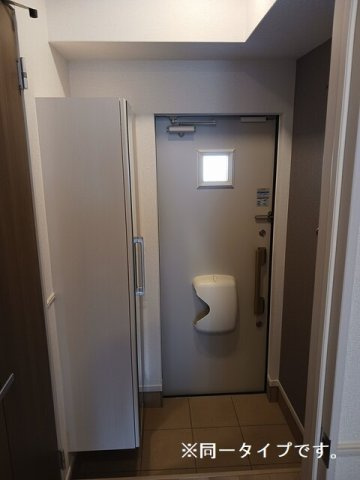 ルラシオンの玄関