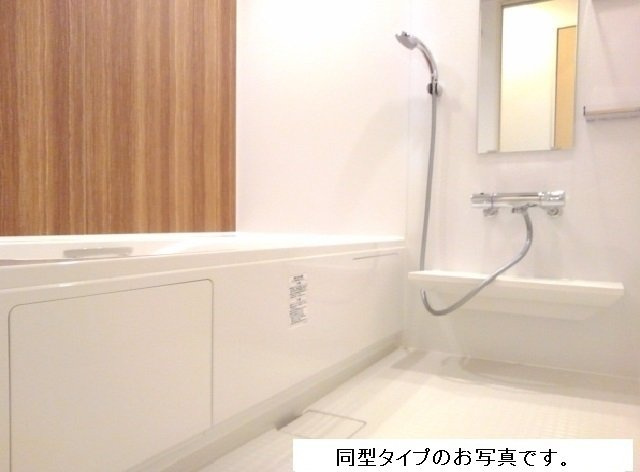 サニークレリアの浴室