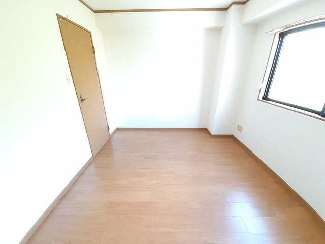 ソレアード山香の内装