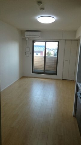 サニー本城の居間・リビング