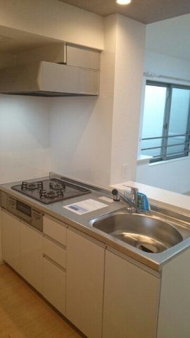 ブラウベルク浦里Ⅱのキッチン