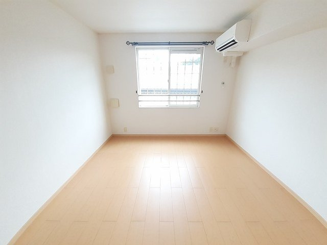 サンリット新池Ｂの居間・リビング