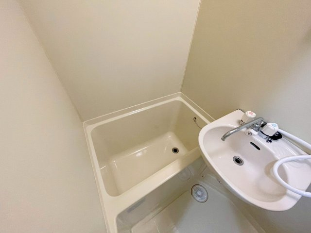 サンコーポウエノの浴室